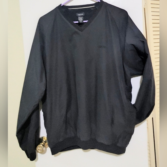 IZOD sizeM Black Men's Pull Over Wind Breaker. Fully Lined in Mesh Material. - Picture 16 of 16